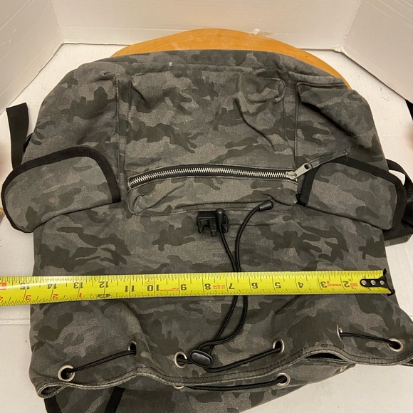 Koala Kansas Camo Canvas Backpack - Picture 10 of 12